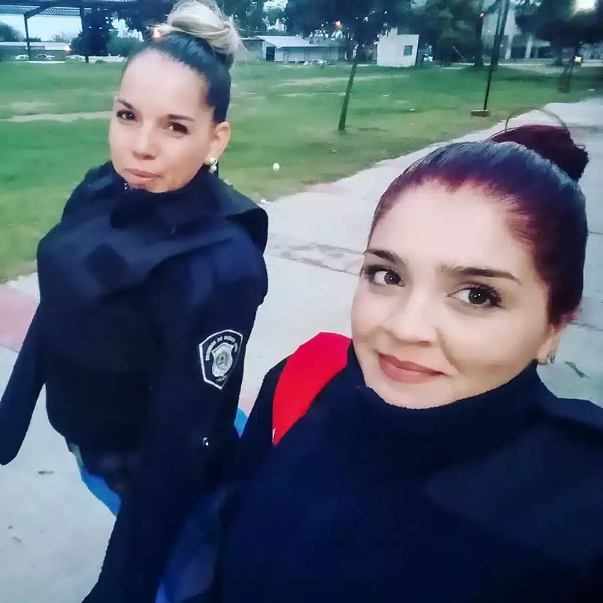 Celeste Ayala allaitant le nourrisson à l'hôpital