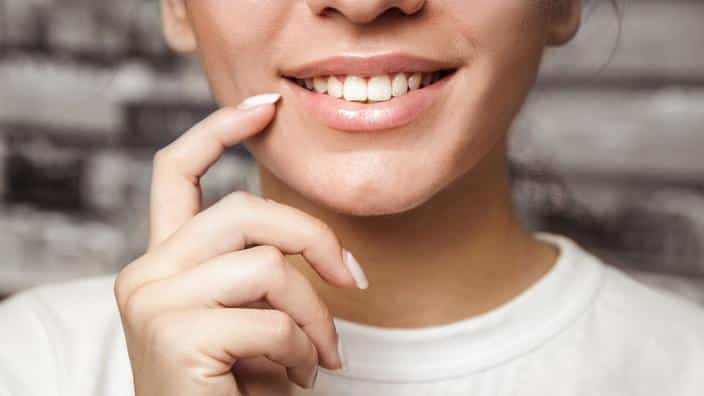 Préparation de bain de bouche naturel