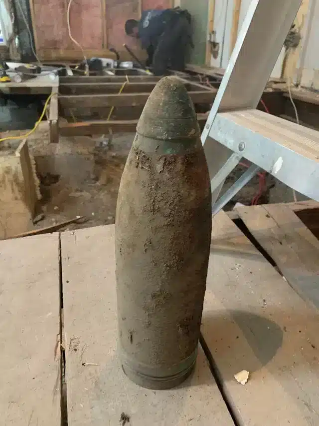 Obus militaire retrouvé à Montréal