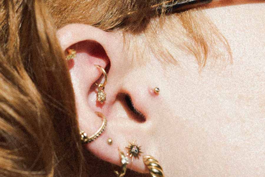 Exemple de piercing tragus stylé