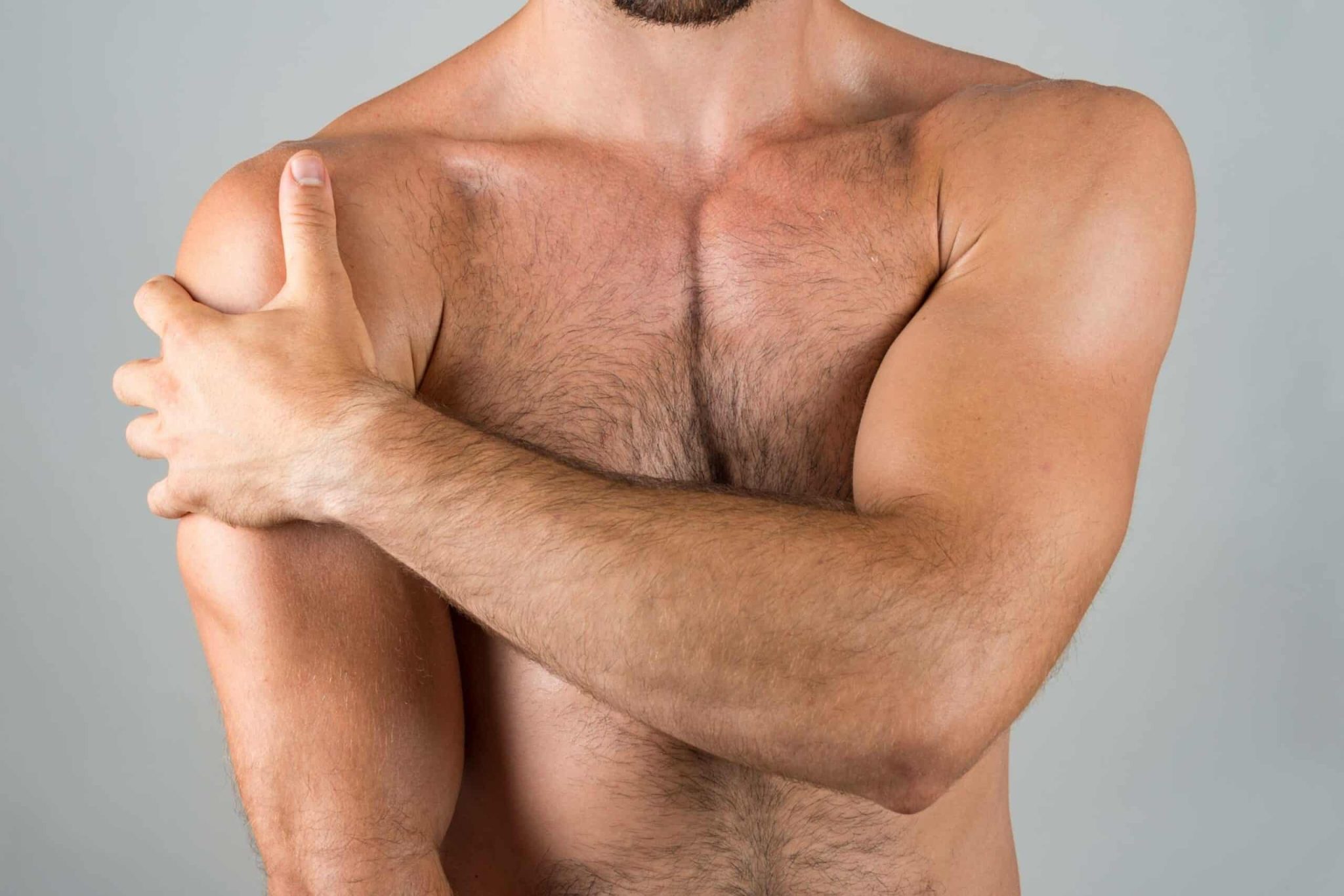 Torse masculin musclé