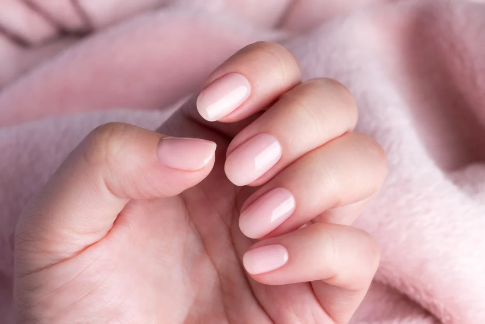 Ongles longs et résistants