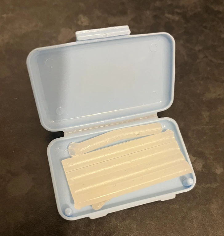 Cire orthodontique en bâtonnets