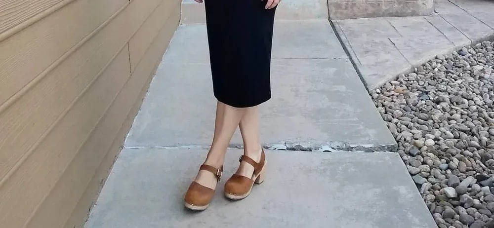 Collection de chaussures stylées : baskets, boots et mocassins